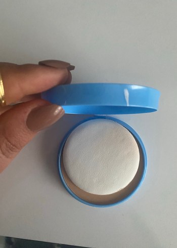 Rimmel Kind & Free pudra 10g - Görsel 3