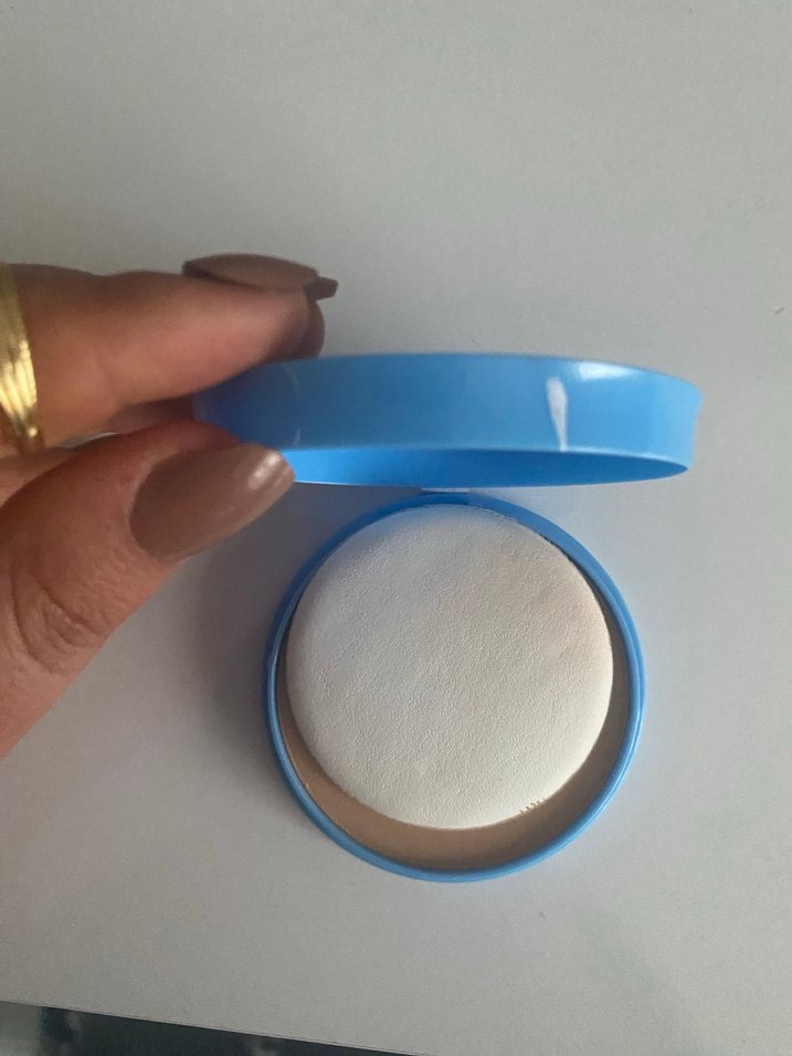 Rimmel Kind & Free pudra 10g - Görsel 3