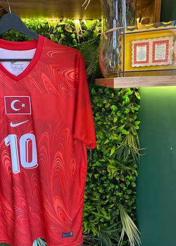 Nike Kırmızı Erkek Kısa Kollu Forma - Görsel 2