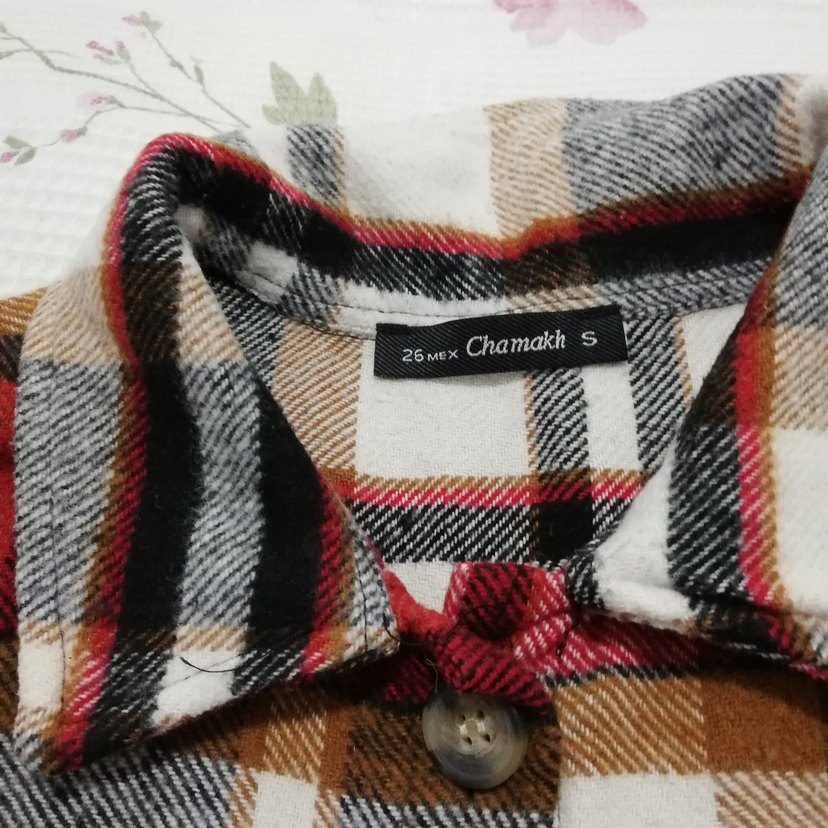 Düğmeli Ekose Desenli Kadın Gömlek - Görsel 2