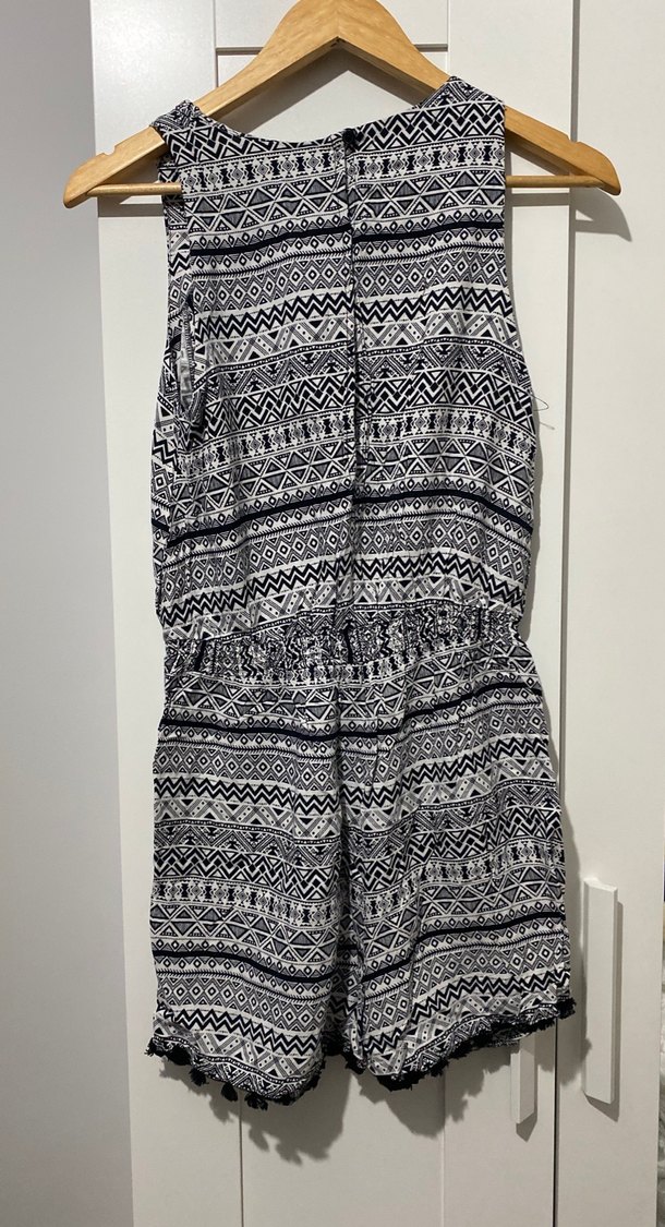 Desenli Bohem V Yaka Kolsuz Tulum - Görsel 4