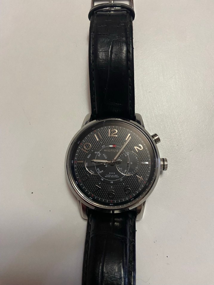 Tommy Hilfiger Klasik Siyah Erkek Saat - Görsel 4