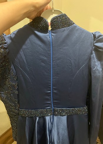 Uzun Kollu lacivert  İşlemeli Kadın Abiye Elbise - Görsel 5