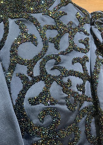 Uzun Kollu lacivert  İşlemeli Kadın Abiye Elbise - Görsel 3