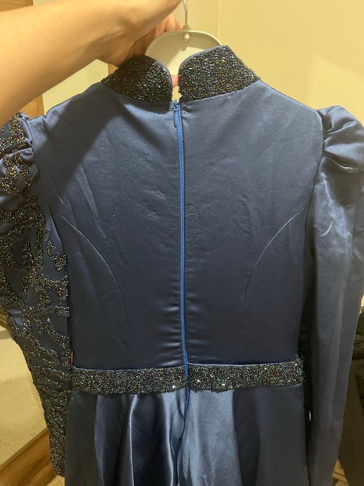 Uzun Kollu lacivert  İşlemeli Kadın Abiye Elbise - Görsel 5