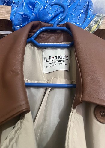 Bej Uzun Kadın Trençkot - Görsel 3