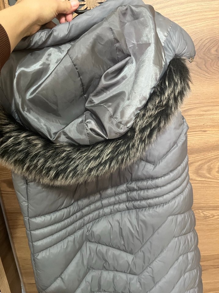 Gri tesettür şişme yelek - Görsel 4