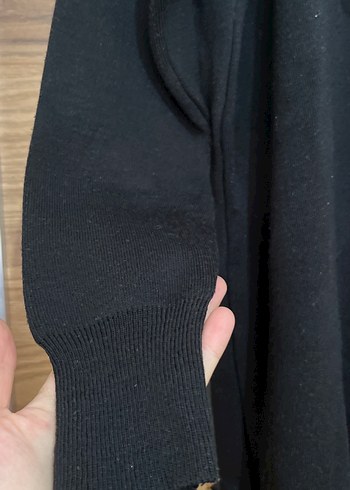 Dantel Detaylı Siyah Uzun Kollu Kazak - Görsel 3