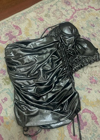 Gri Deri Drapeli Uzun Göğüs Korseli crop etek takım - Görsel 2