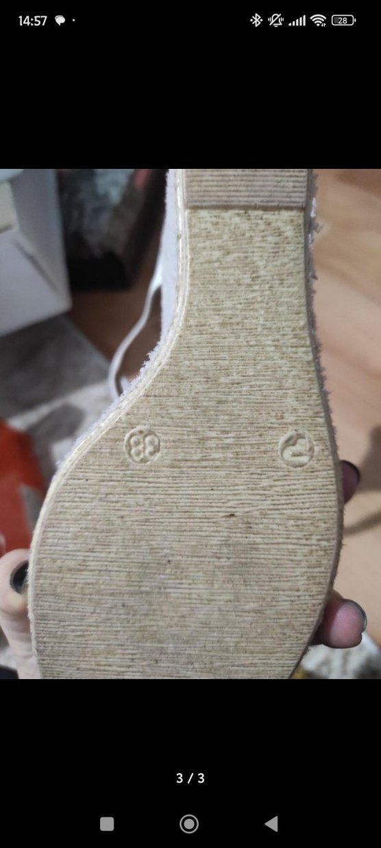 Beyaz Dolgu Topuklu Kadın Sandalet - Görsel 3