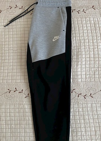 Nike gri siyah eşofman altı - Görsel 2