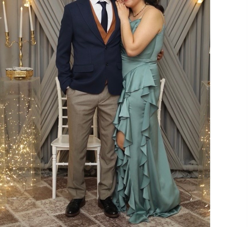 V yaka uzun drapeli turkuaz gece elbisesi - Görsel 2