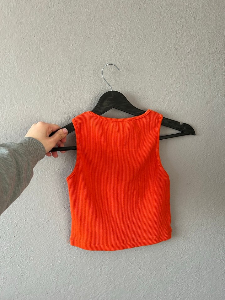 Turumcu kolsuz crop - Görsel 2