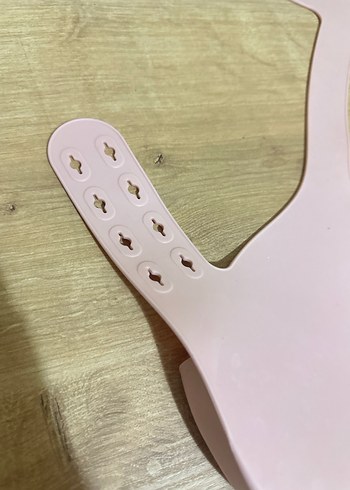 Oioi marka vakumlu mama kasesi ve önlük defo yok - Görsel 18