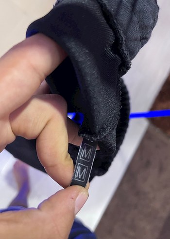 Trapstar Siyah Baskılı Rahat Kesim Erkek Şort - Görsel 2