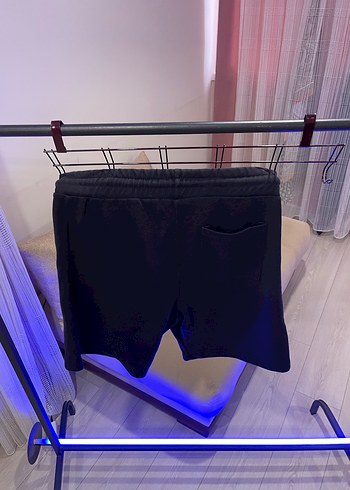 Trapstar Siyah Baskılı Rahat Kesim Erkek Şort - Görsel 3