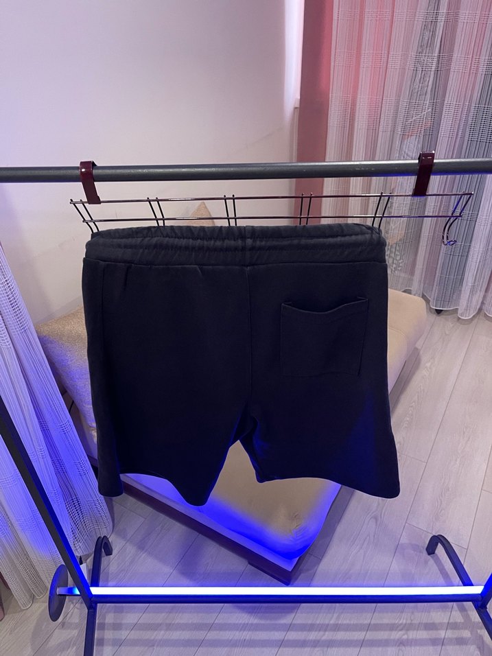 Trapstar Siyah Baskılı Rahat Kesim Erkek Şort - Görsel 3