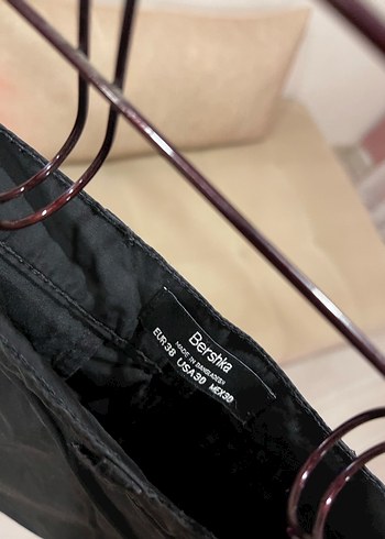 BershkaSiyah kargo Şort pamuklu - Görsel 4