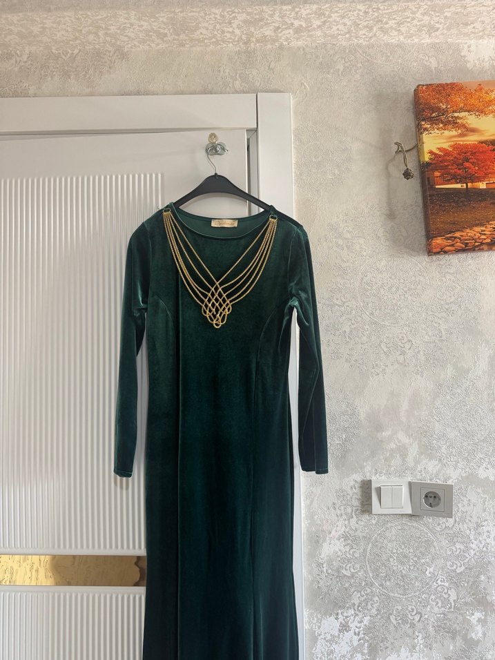 Altın Zincir Detaylı Kadın Vücut Zinciri - Görsel 3