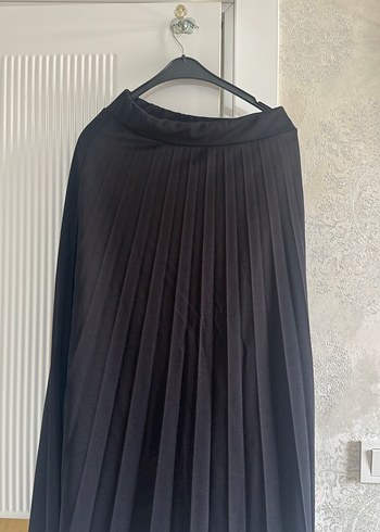Kadın Siyah Piliseli Uzun Etek - Görsel 3