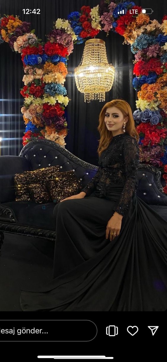 Siyah Dantel Uzun Kollu Uzun Abiye Elbise - Görsel 3