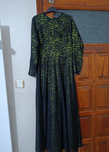 Düğmeli Siyah Yeşil Uzun Kollu Gotik Elbise - Görsel 2