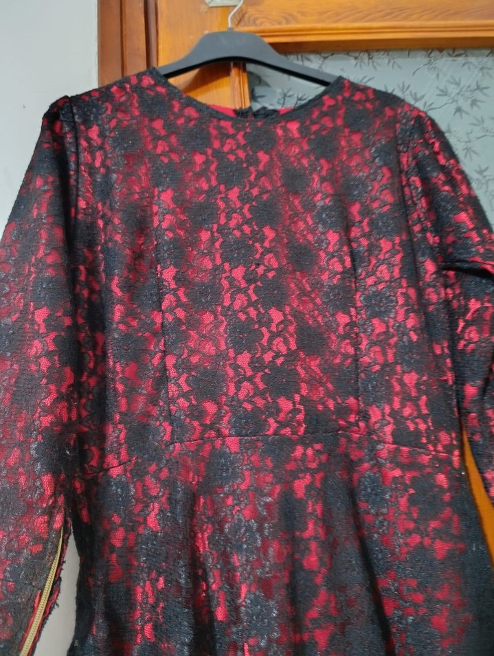 Bordo Dantel İşlemeli Uzun Kollu Uzun Elbise - Görsel 4