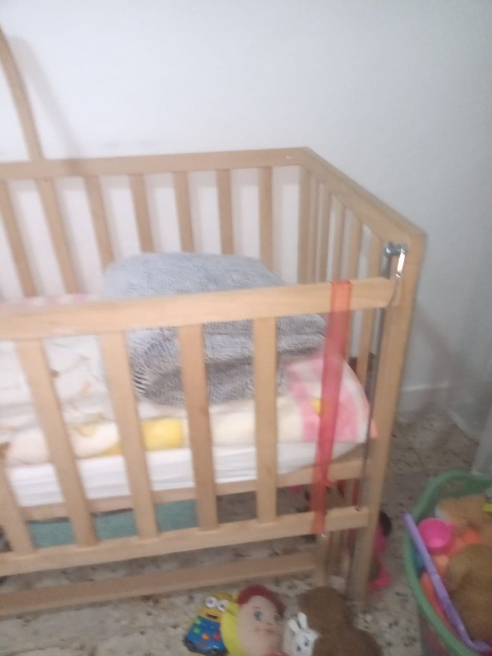 Bej Pastel Bebek Beşiği - Görsel 3