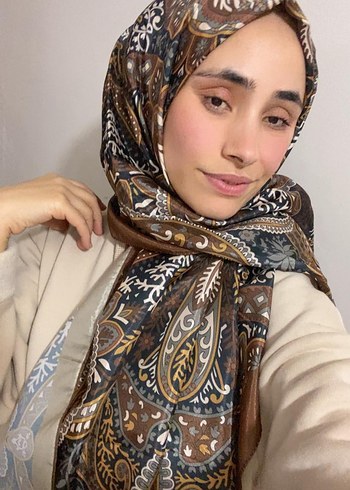 Kahverengi Bohem Tarzı Kadın Şal - Görsel 2