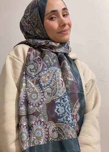 Kahverengi Bohem Tarzı Kadın Şal - Görsel 3