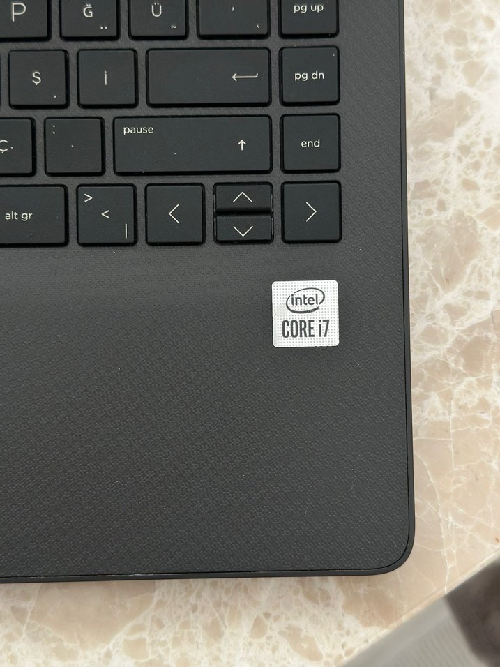 Az kullanılmış HP Laptop İntel Core İ7 - Görsel 3