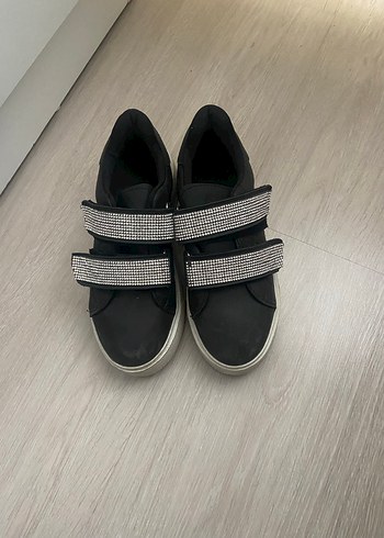 Tokalı Siyah Kadın Platform Spor Ayakkabı - Görsel 3