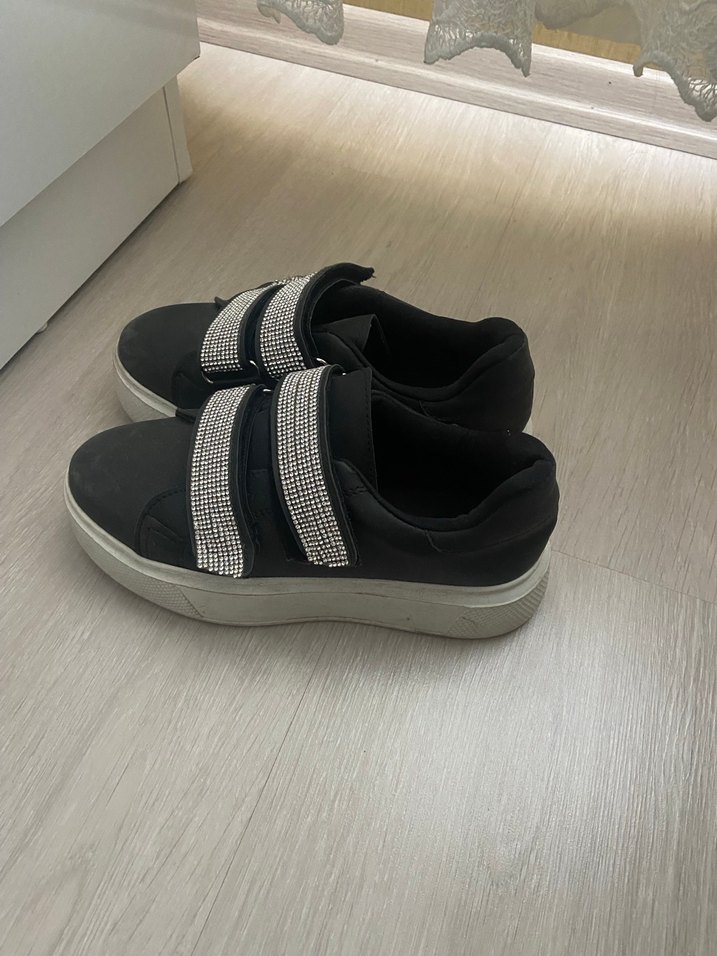 Tokalı Siyah Kadın Platform Spor Ayakkabı - Görsel 2