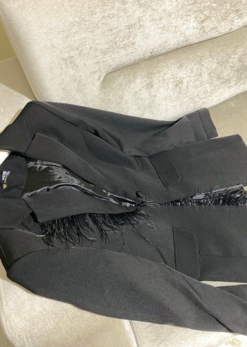 Uzun Siyah Kadın Blazer, Çentikli Yaka, Yırtmaçlı - Görsel 2