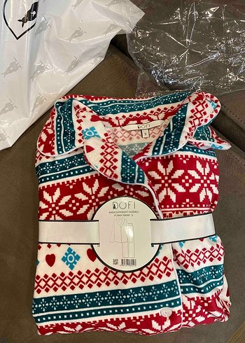 Renkli Desenli Kadın Pijama Takımı - Görsel 2