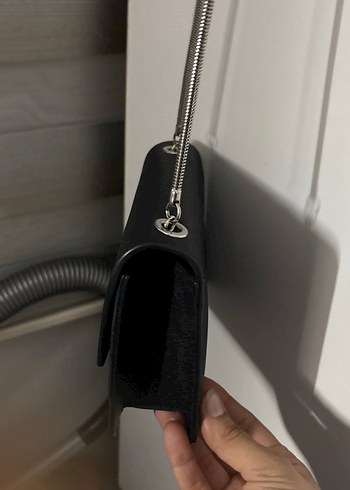 Zincir Detaylı Siyah Deri Kadın Çanta - Görsel 8