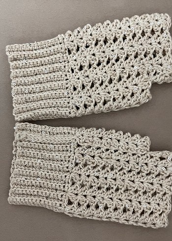 Bej Örgü Pullu Kadın Eldiven - Görsel 2