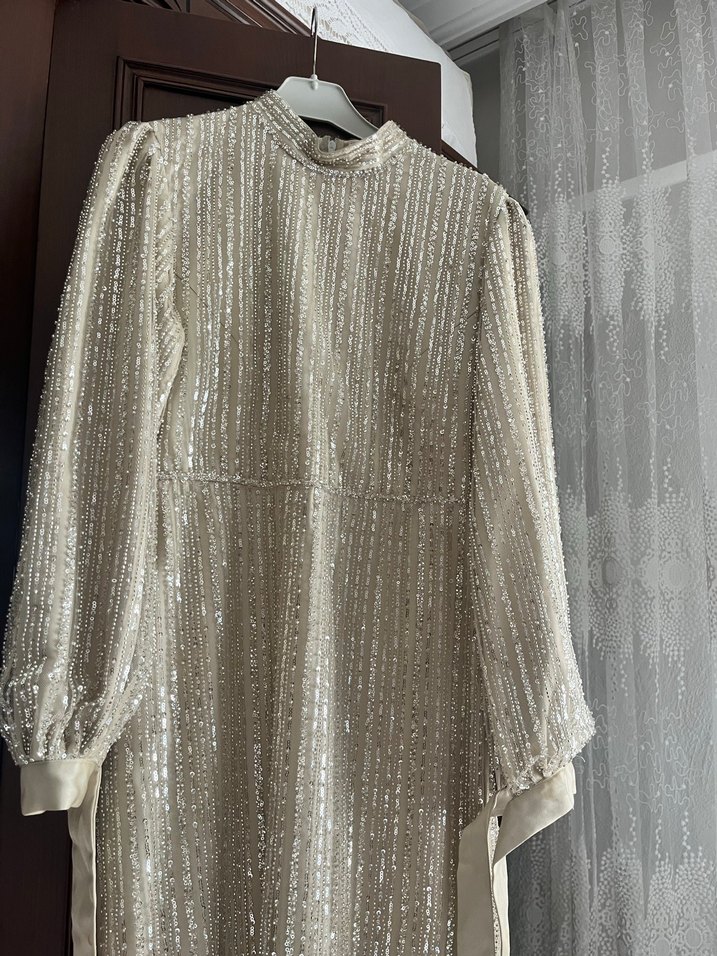 Payet İşlemeli Uzun Kol Bohem Nişan Elbisesi - Görsel 5