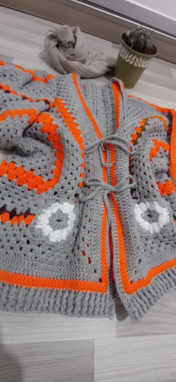 Gri Turuncu Nakışlı Bohem Kadın Hırka - Görsel 2