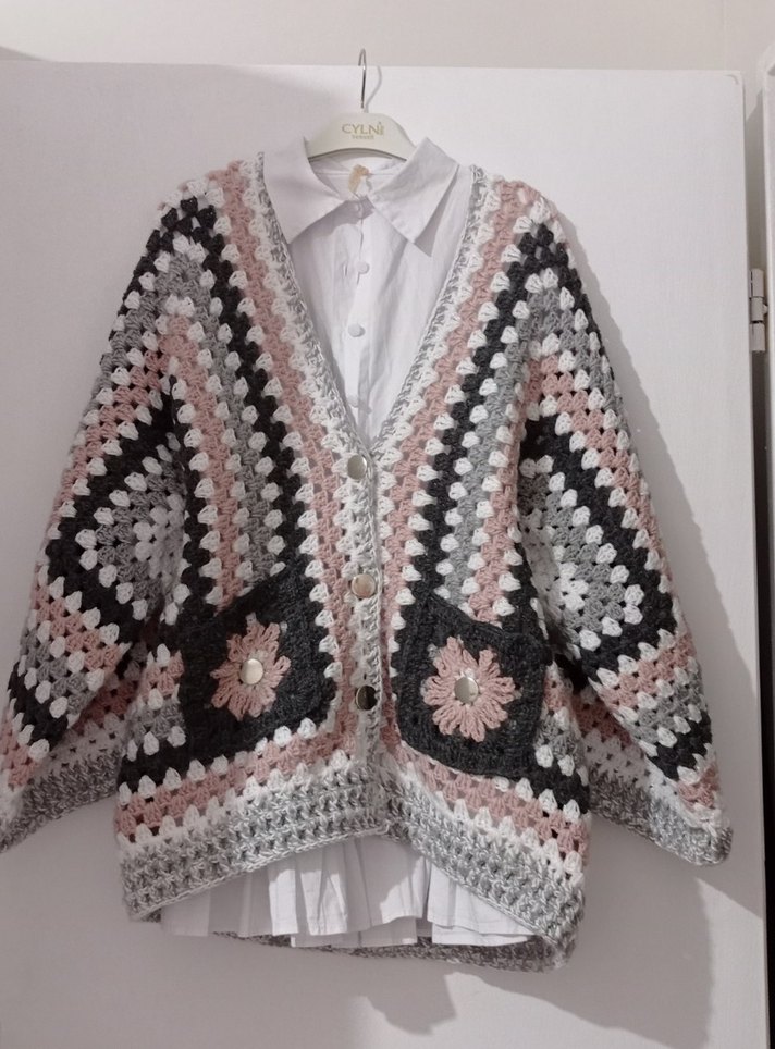 Nakışlı Bohem Kısa Hırka - Görsel 2