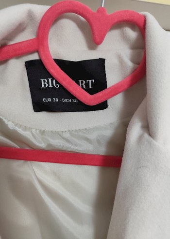 Düğmeli Beyaz Midi Kadın Kaban - Görsel 4