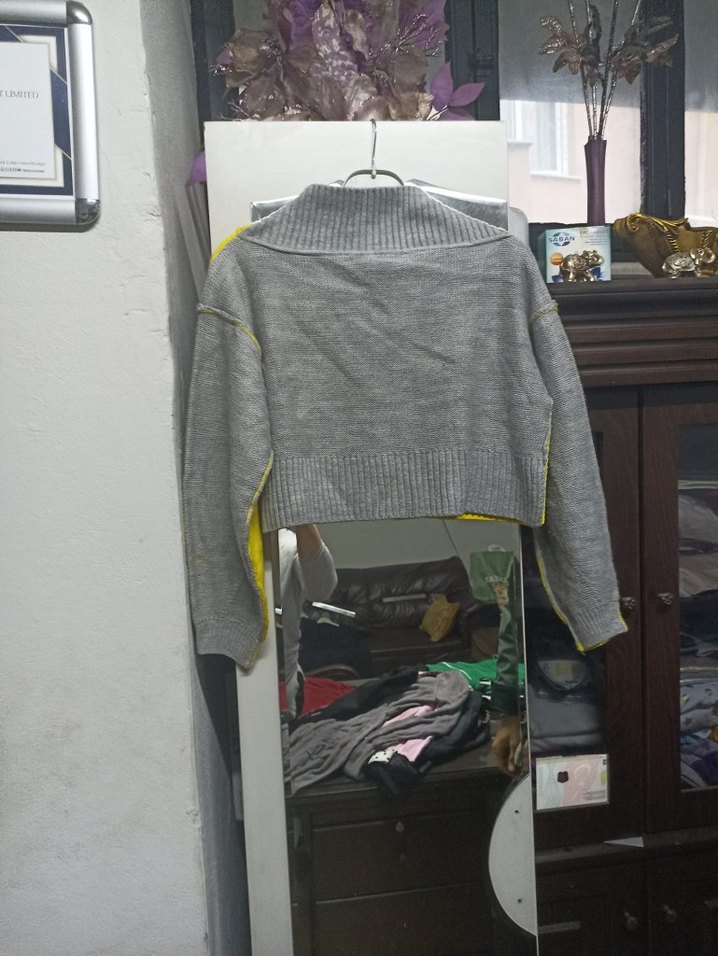 Sarı Triko Boğazlı Kadın Kazak - Görsel 2