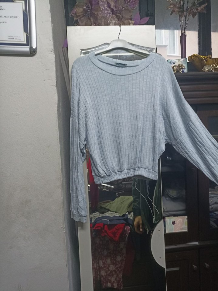 Gri Uzun Kollu Triko Kadın Kazak - Görsel 2