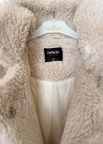 Bej Kadın Peluş Kaban DeFacto xs - Görsel 2