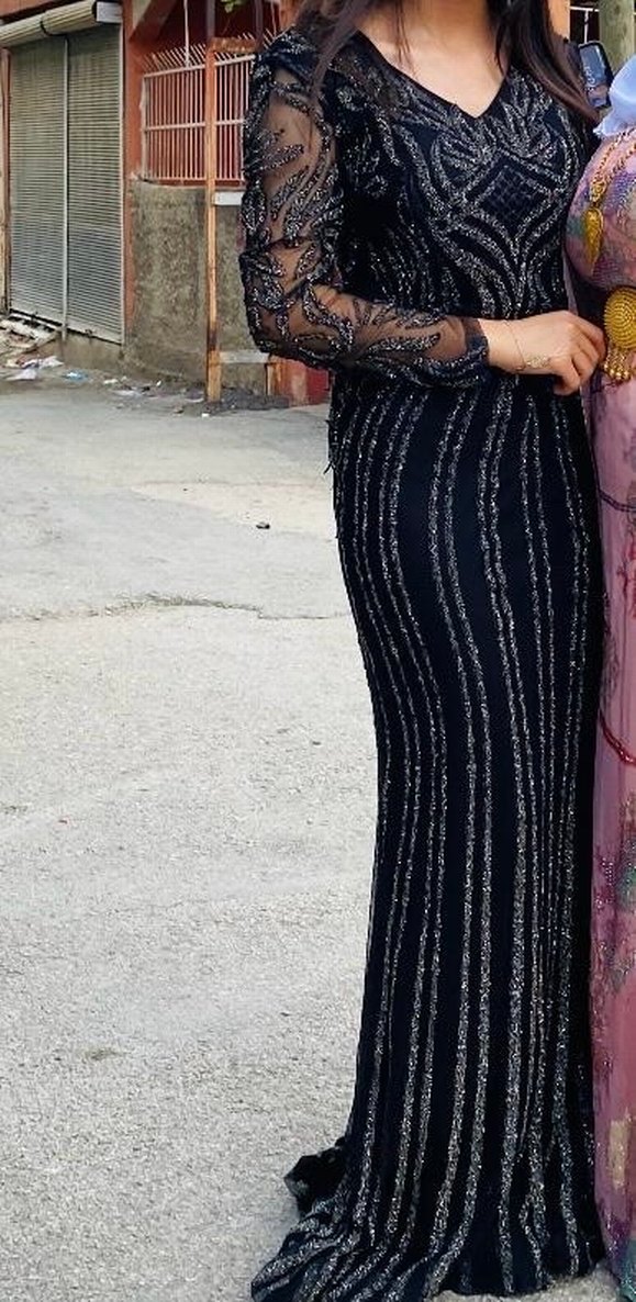 Boncuk İşlemeli Siyah Uzun Abiye Elbise - Görsel 3