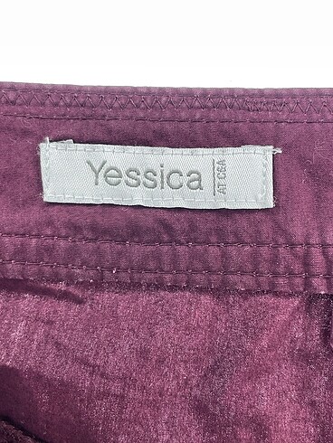 38 Beden bordo Renk Yessica Mini Şort %70 İndirimli.
