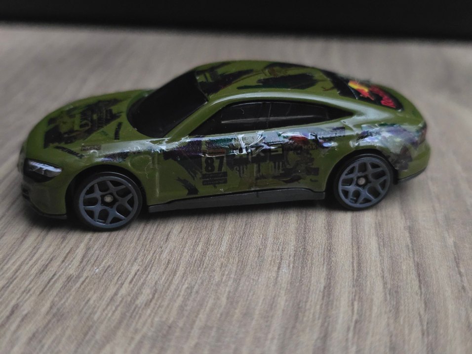 Hot Wheels dekarlı Audi - Görsel 4