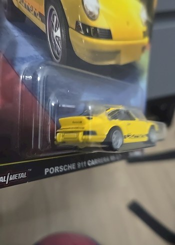 Sarı Hot Wheels Porsche 911 Oyuncak Araba - Görsel 3