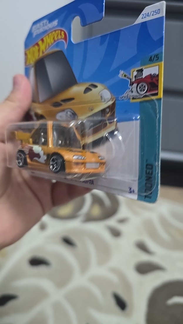 Sarı Parlak Hot Wheels Oyuncak Araba - Görsel 2