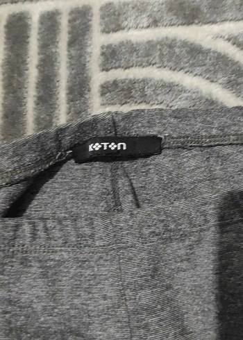 Gri Spor Tarzı Kadın Tayt - Görsel 2